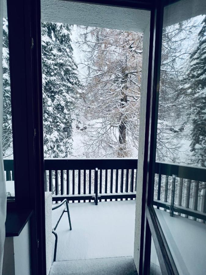Cabana Din Poienita Poiana Brasov Bagian luar foto