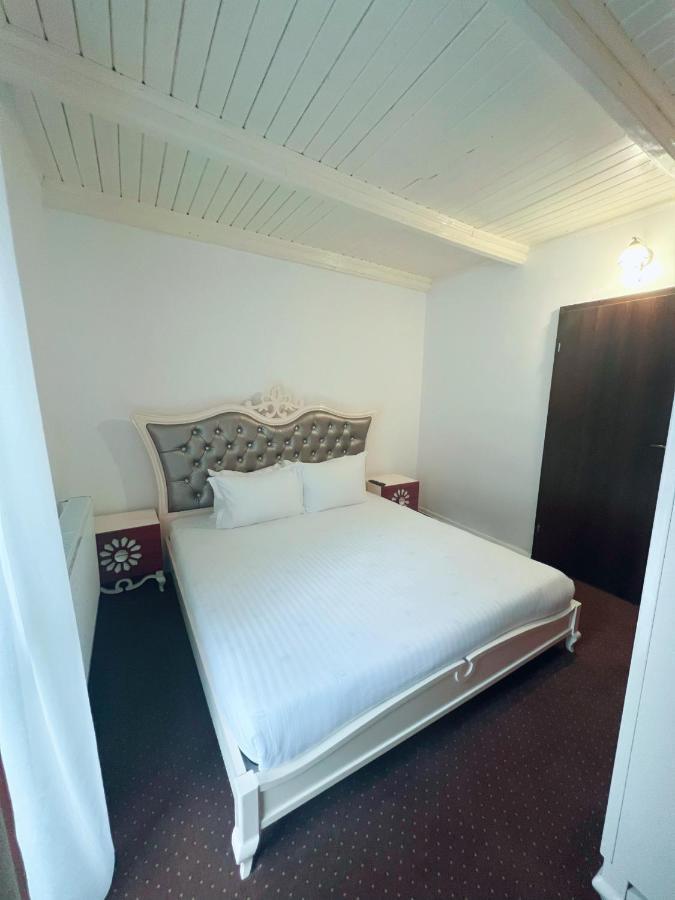 Cabana Din Poienita Poiana Brasov Bagian luar foto